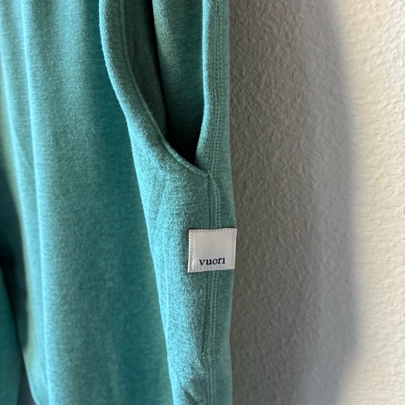 EUC Vuori The Performance Jogger in color Marsh Heather (Size:L) - Picture 6 of 10